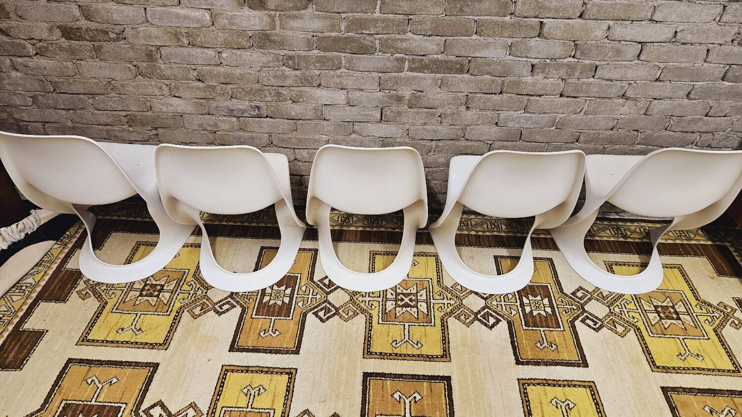 Set of 5 "Casalino" chairs by Alexander Begge for Casala, 1970.