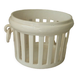 Openwork model faience pot cover