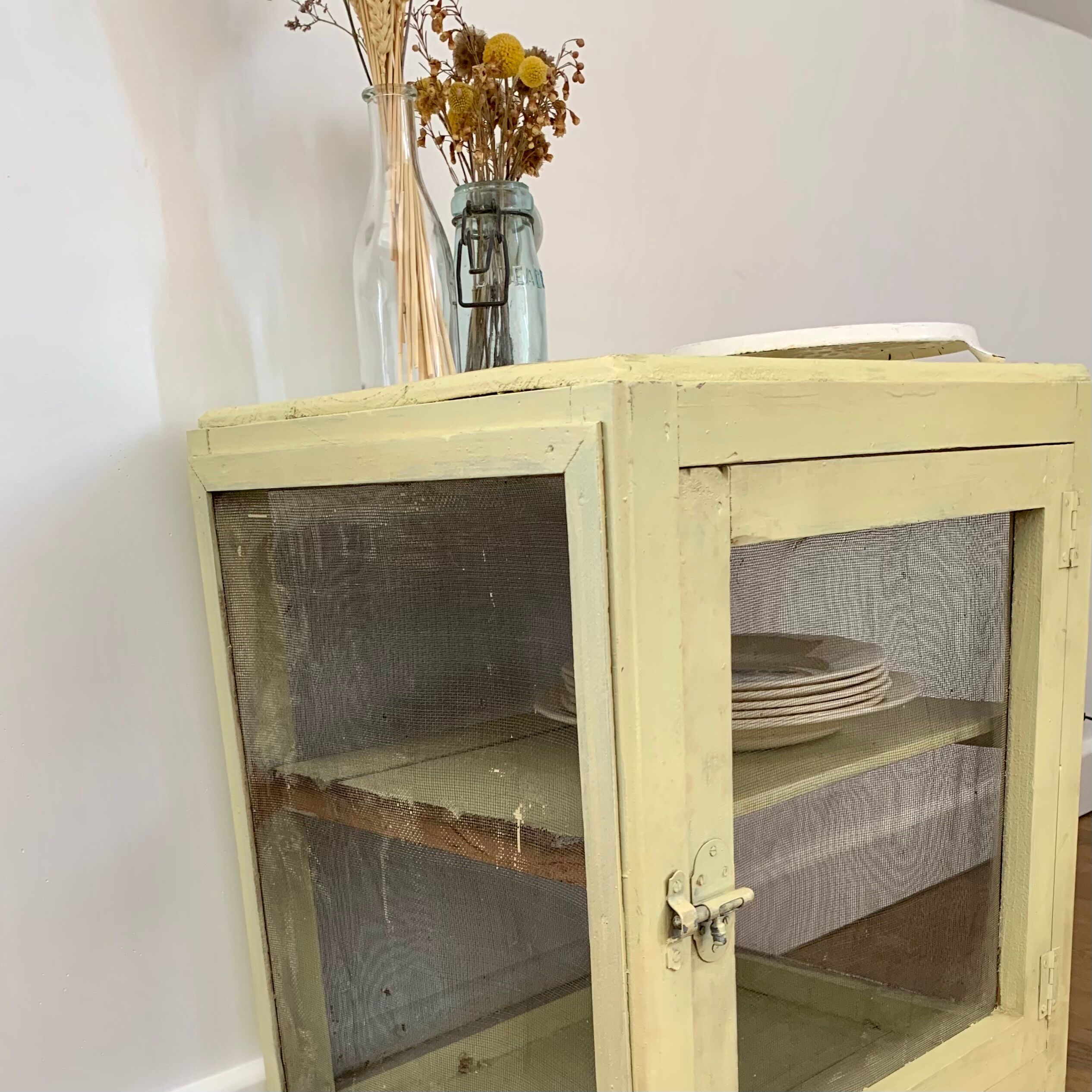 Garde manger vintage