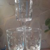 6 engraved vintage glasses