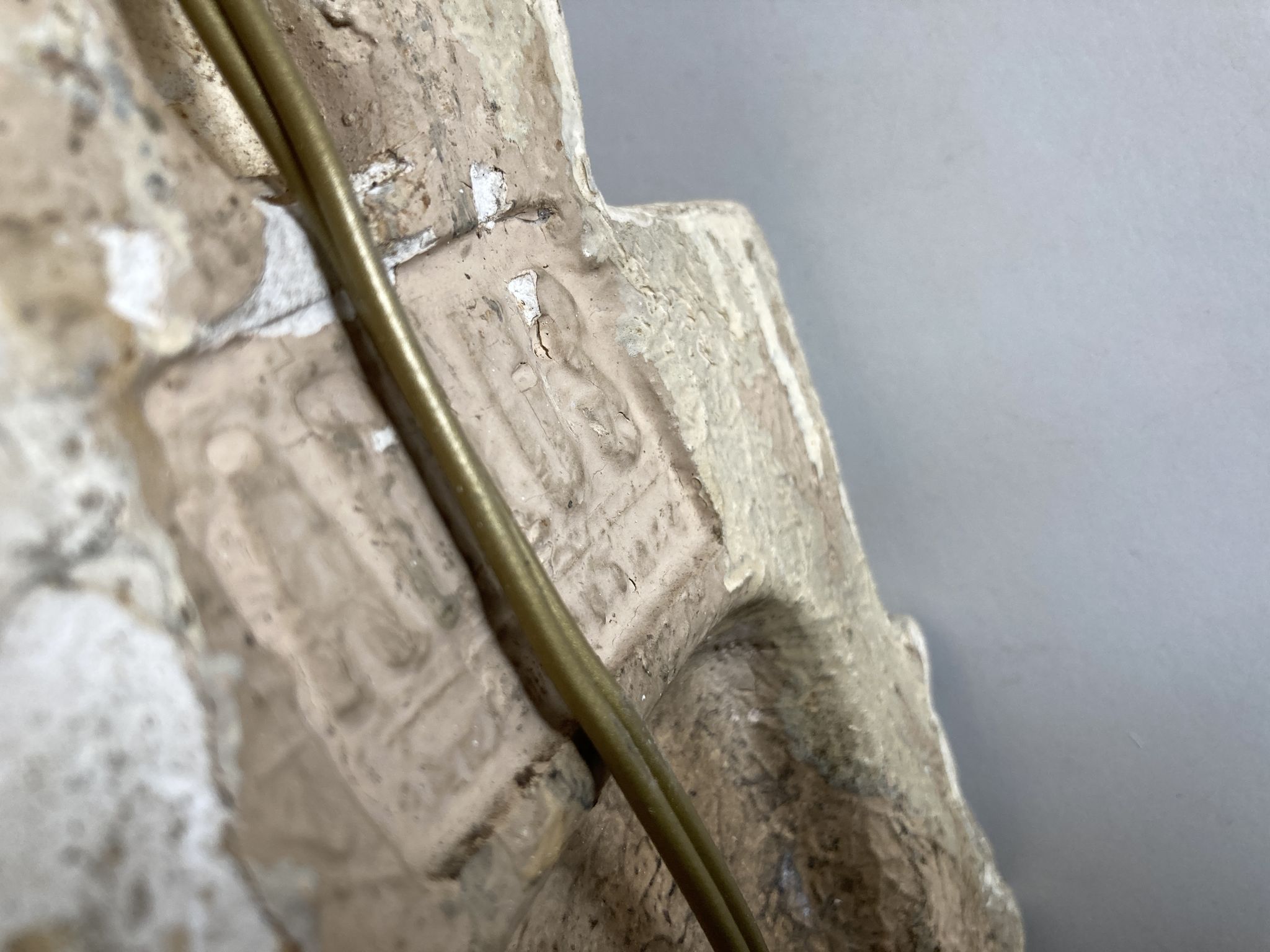Pair of Arlus torchlight wall light in art deco plaster 1950