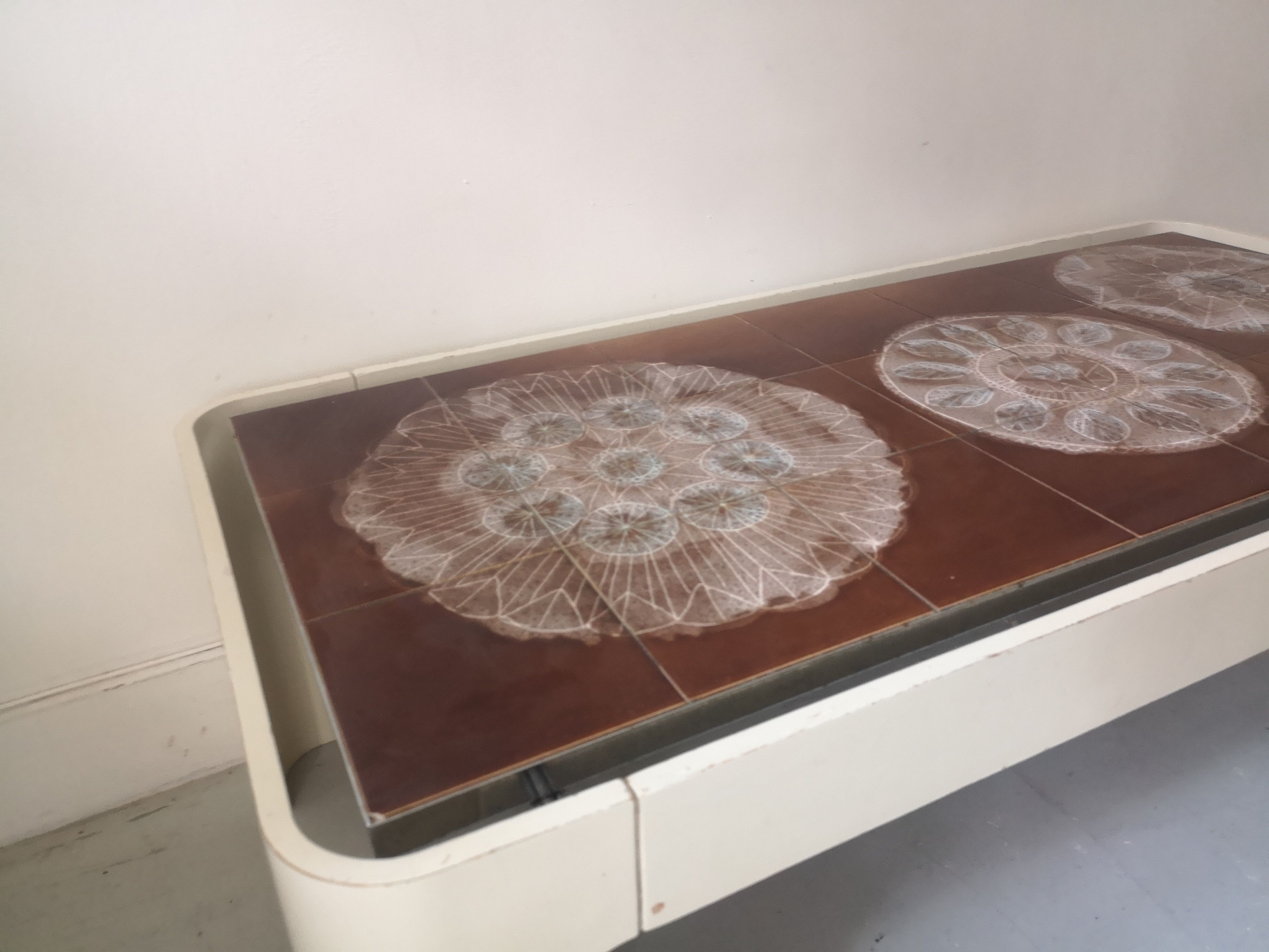 Coffee table in wood and ceramic, design 1970