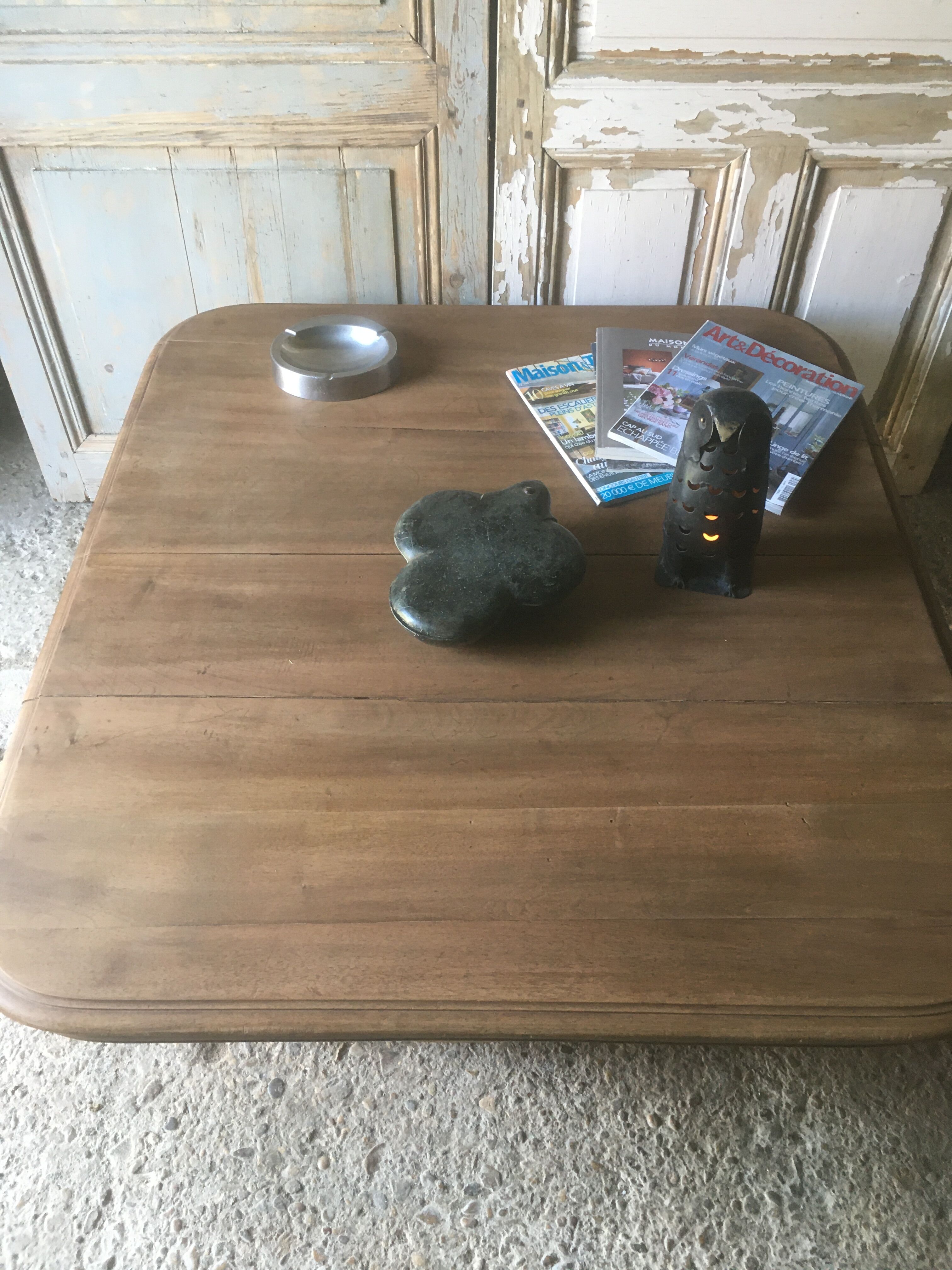 Oak coffee table on casters