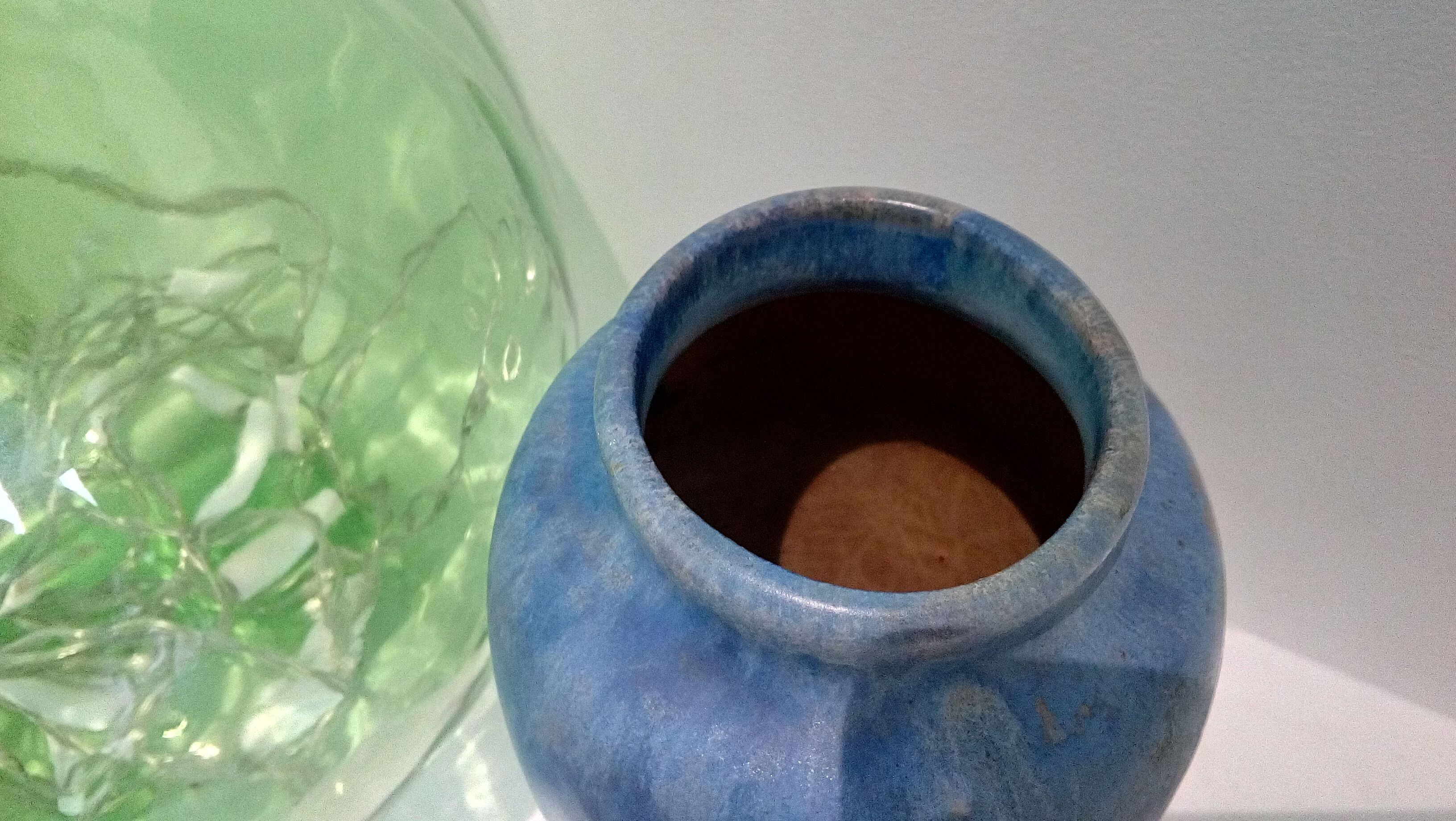 Vase in enamelled sandstone Pierrefonds