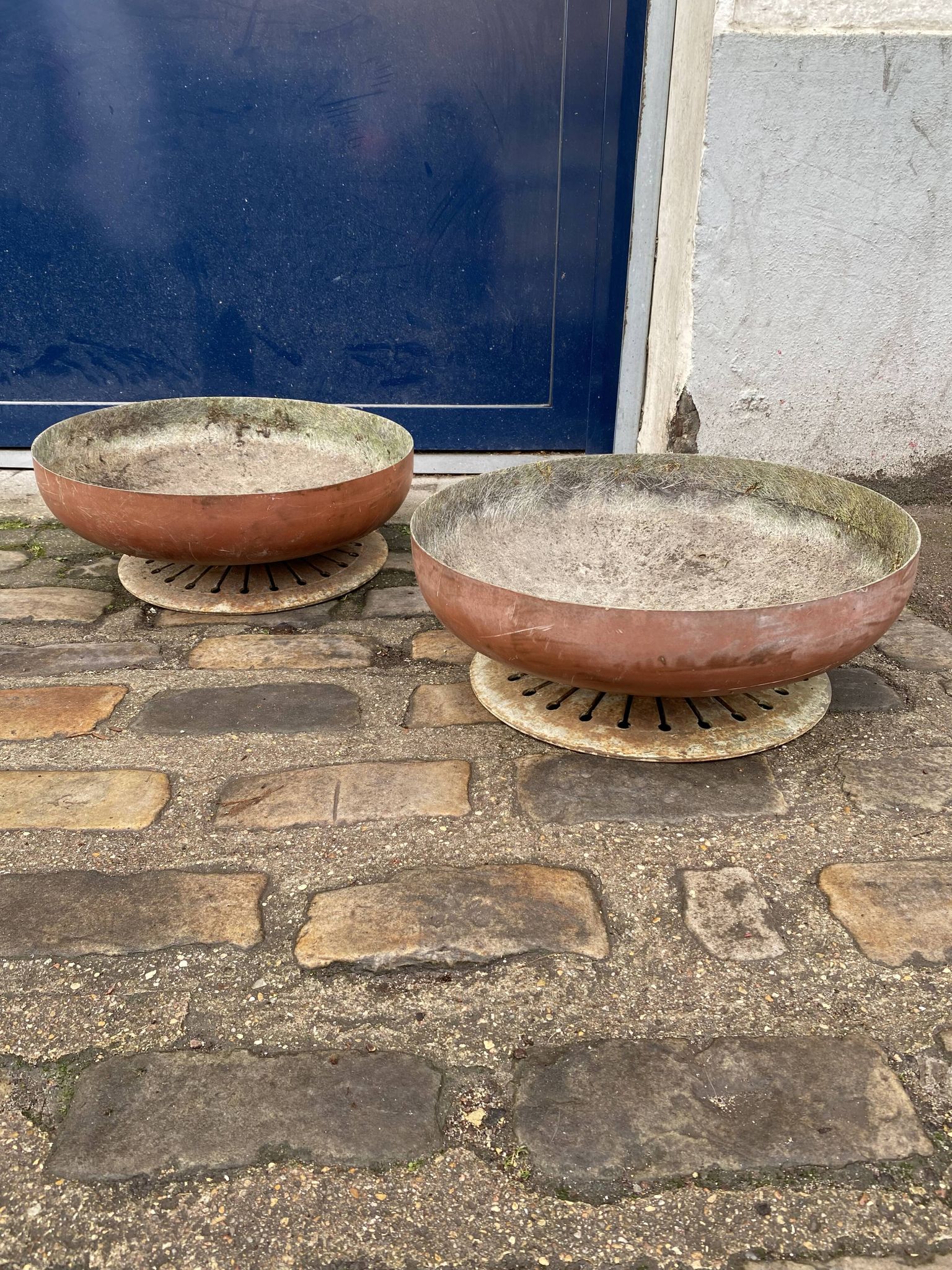 Set of 2 vintage planters Dominique Rabinet