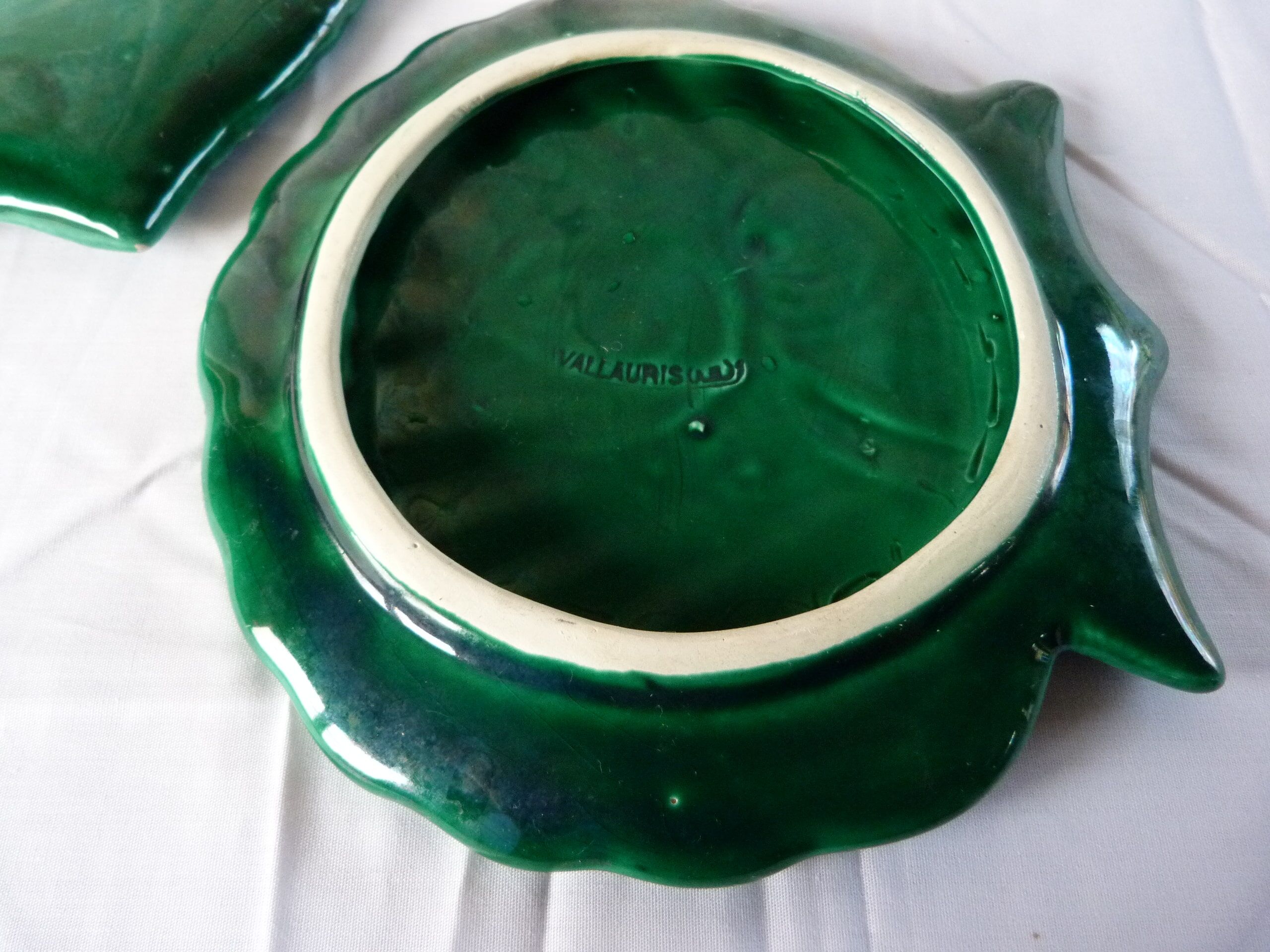 Dabbling under the dish