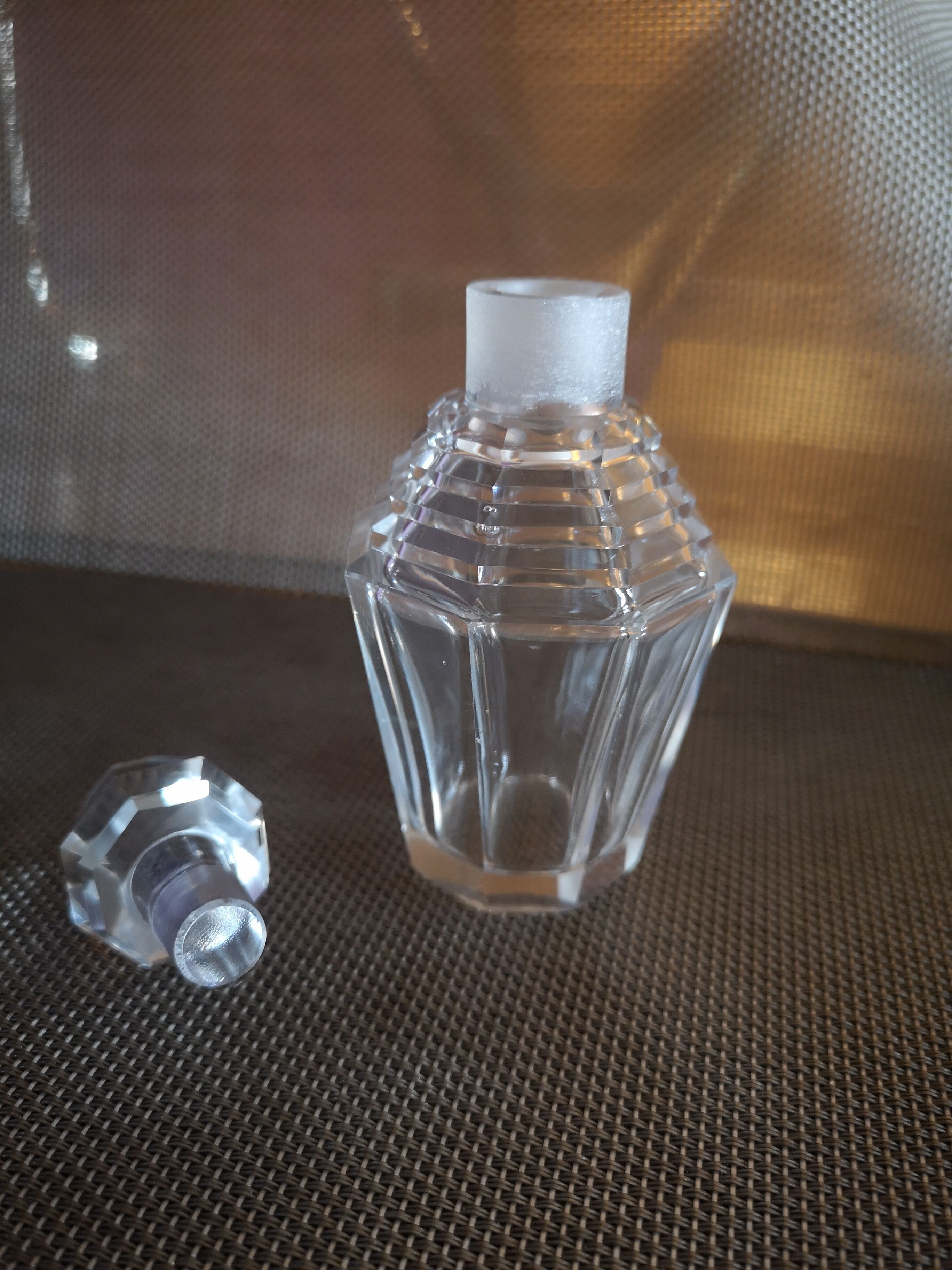 1930s art deco crystal perfume bottle