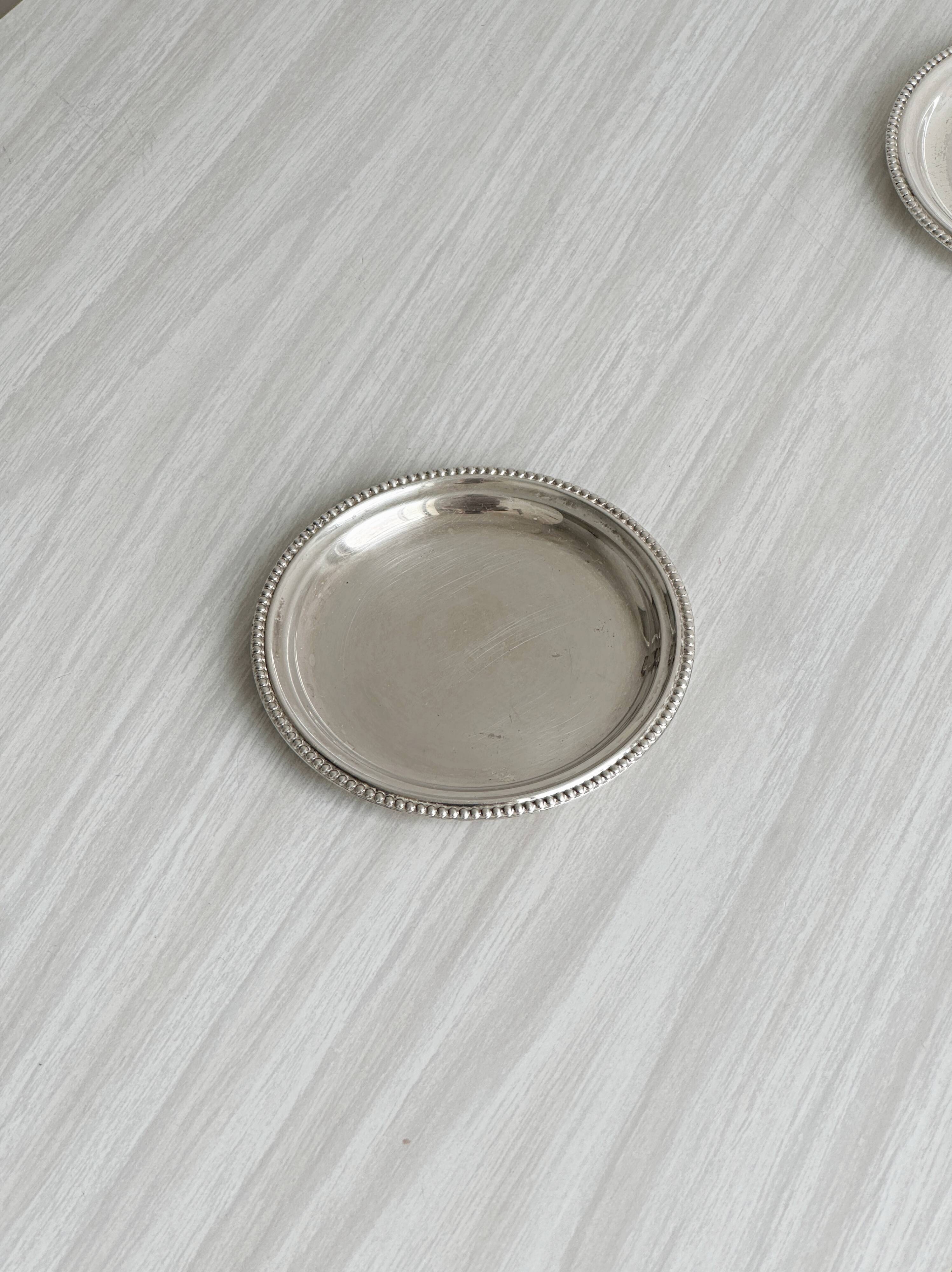 Set of 2 round beaded metal bowls