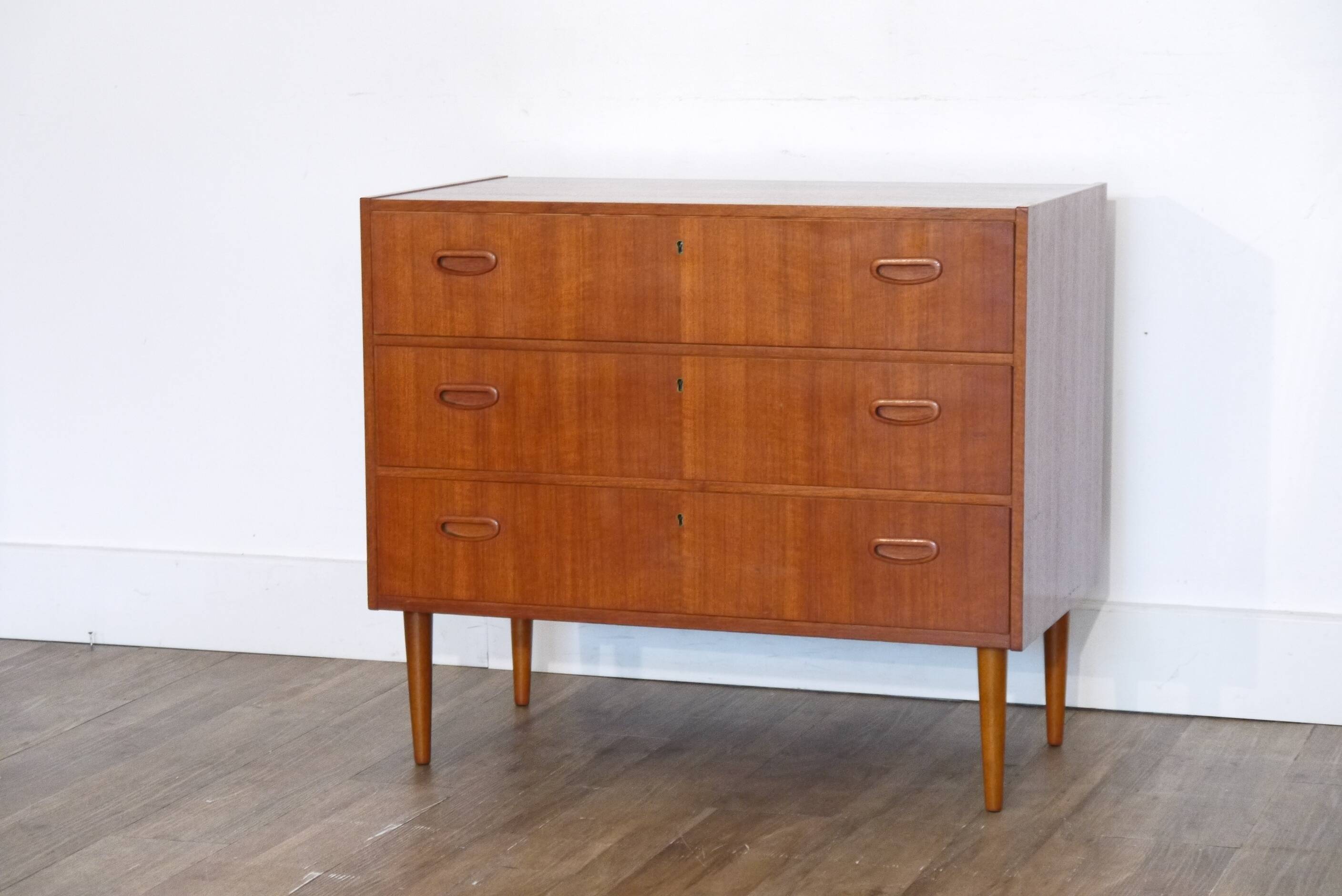 Commode danoise en teck 1960