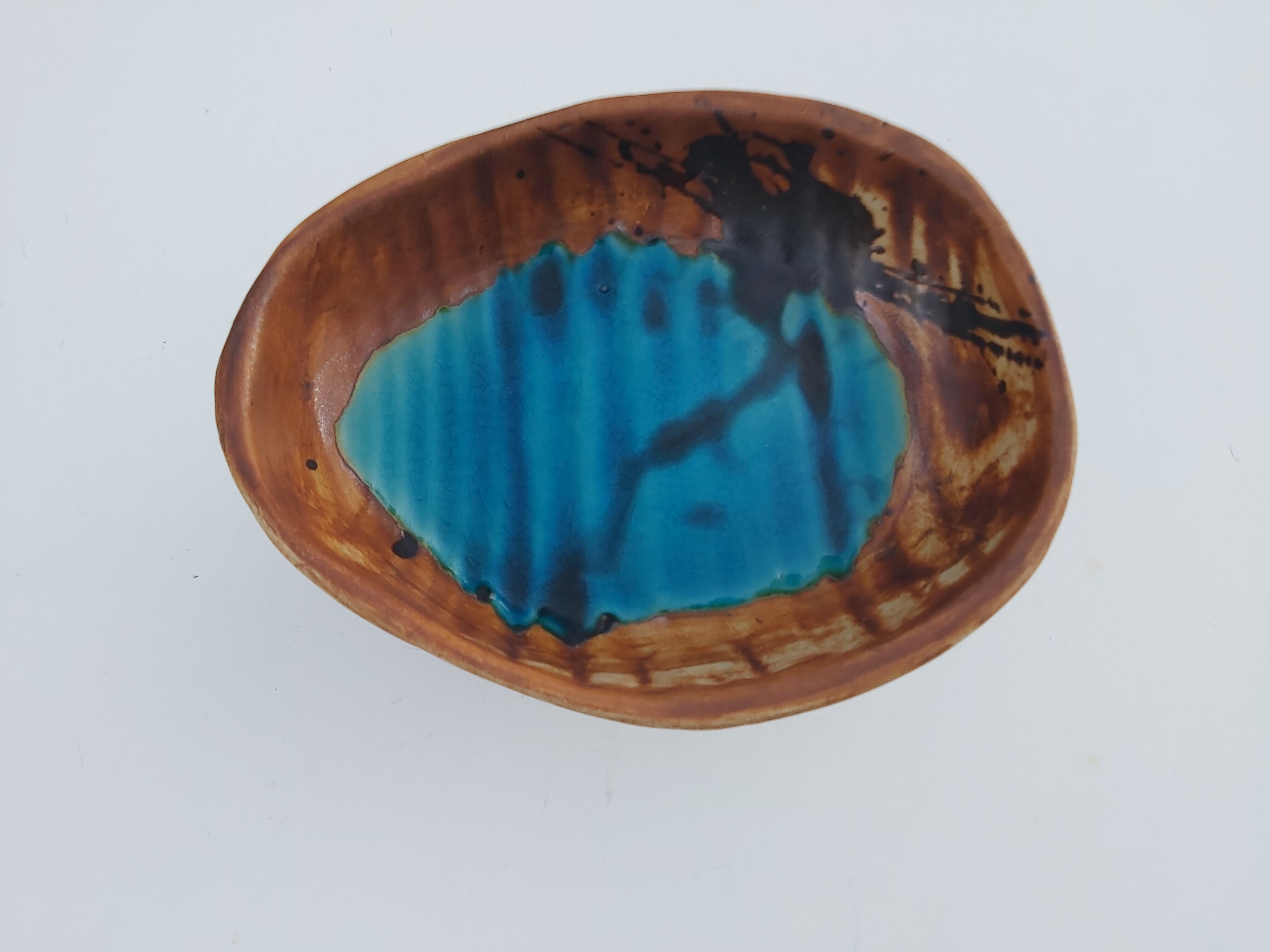 Enamelled sandstone cup Pottery of La Colombe