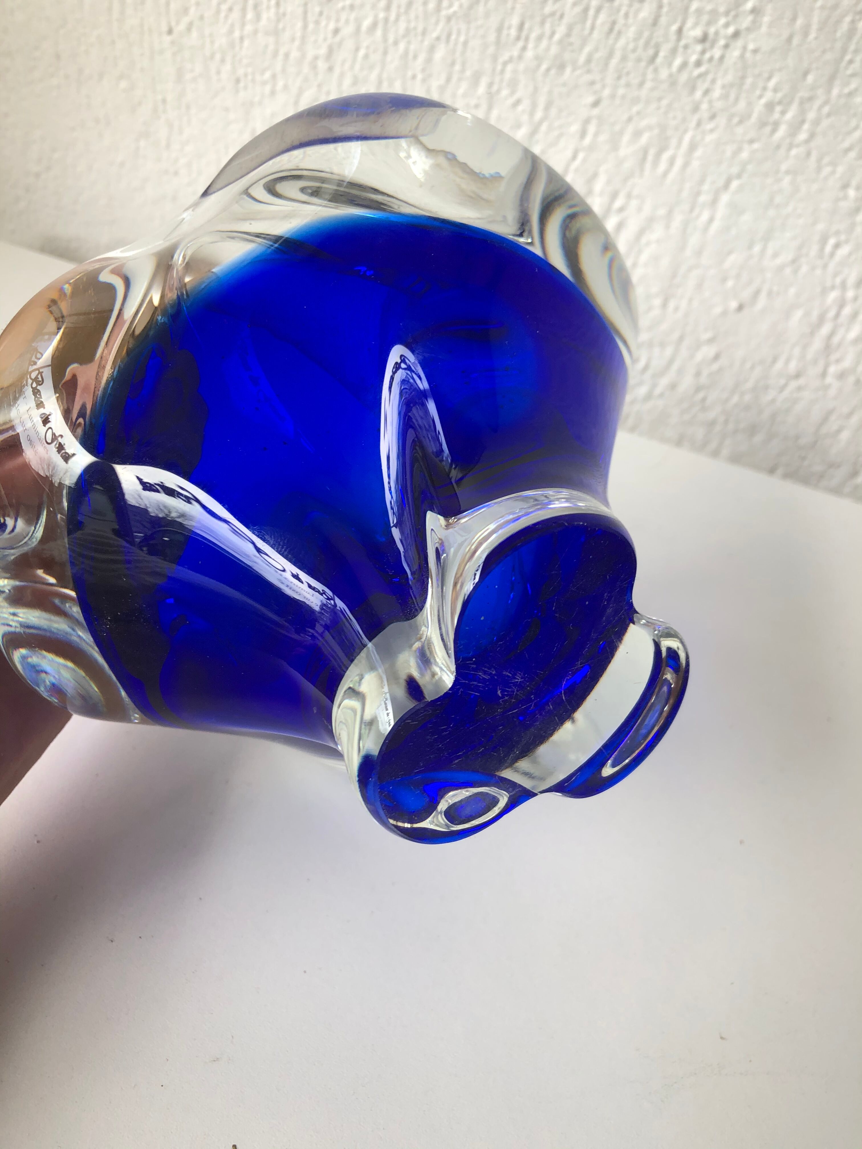 Empty pocket that can be used as a murano-lined glass ashtray