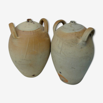 Pair of sandstone oil jars