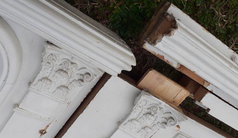 19th century woodwork 2x2 Louis Philippe mirror doors H2.46m L4.5m