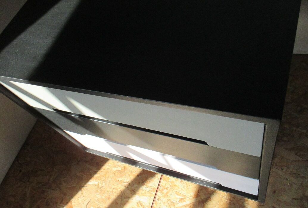 Dresser 3 drawers grey black rose