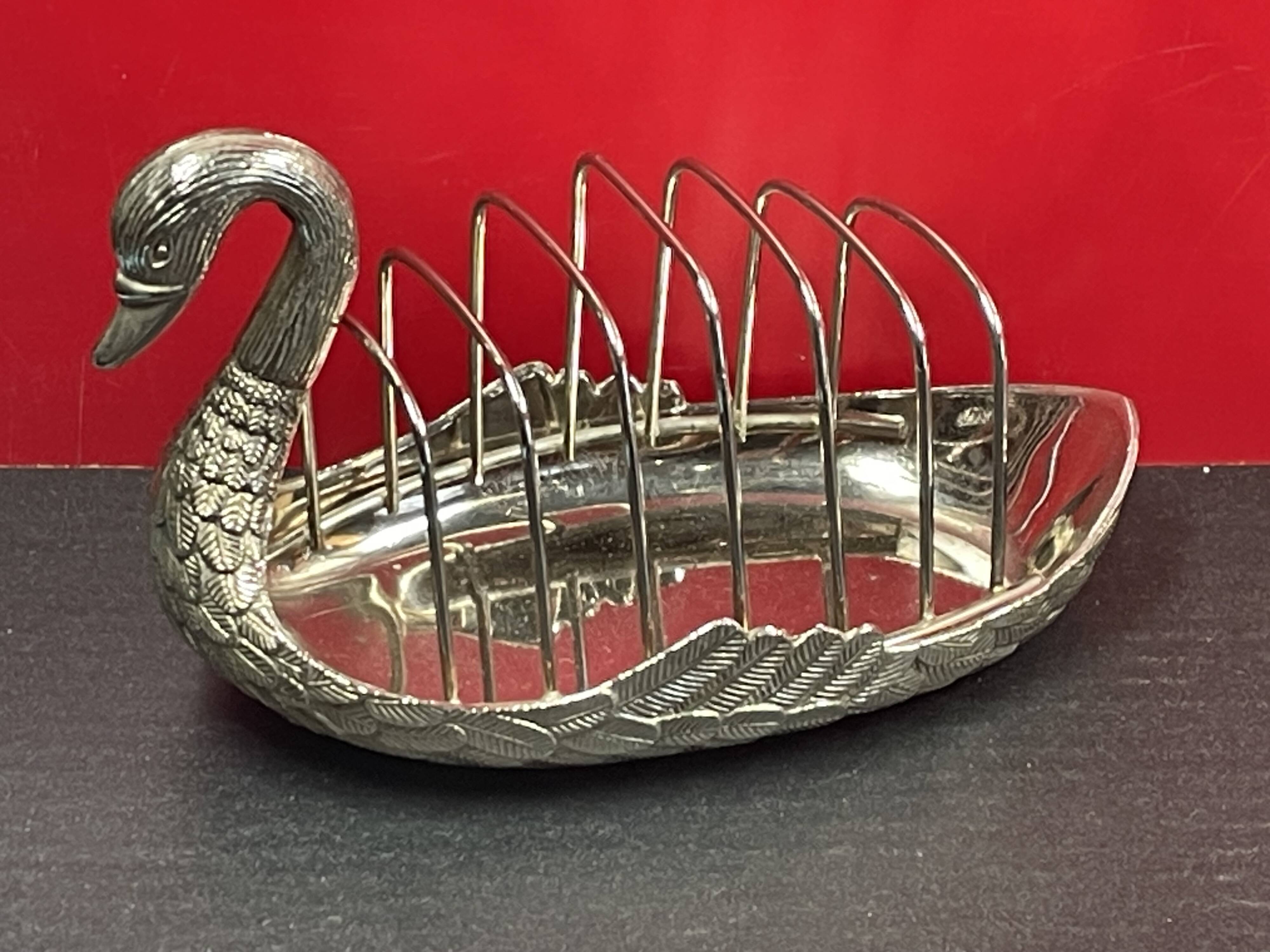 Silver metal toast holder, set of 2