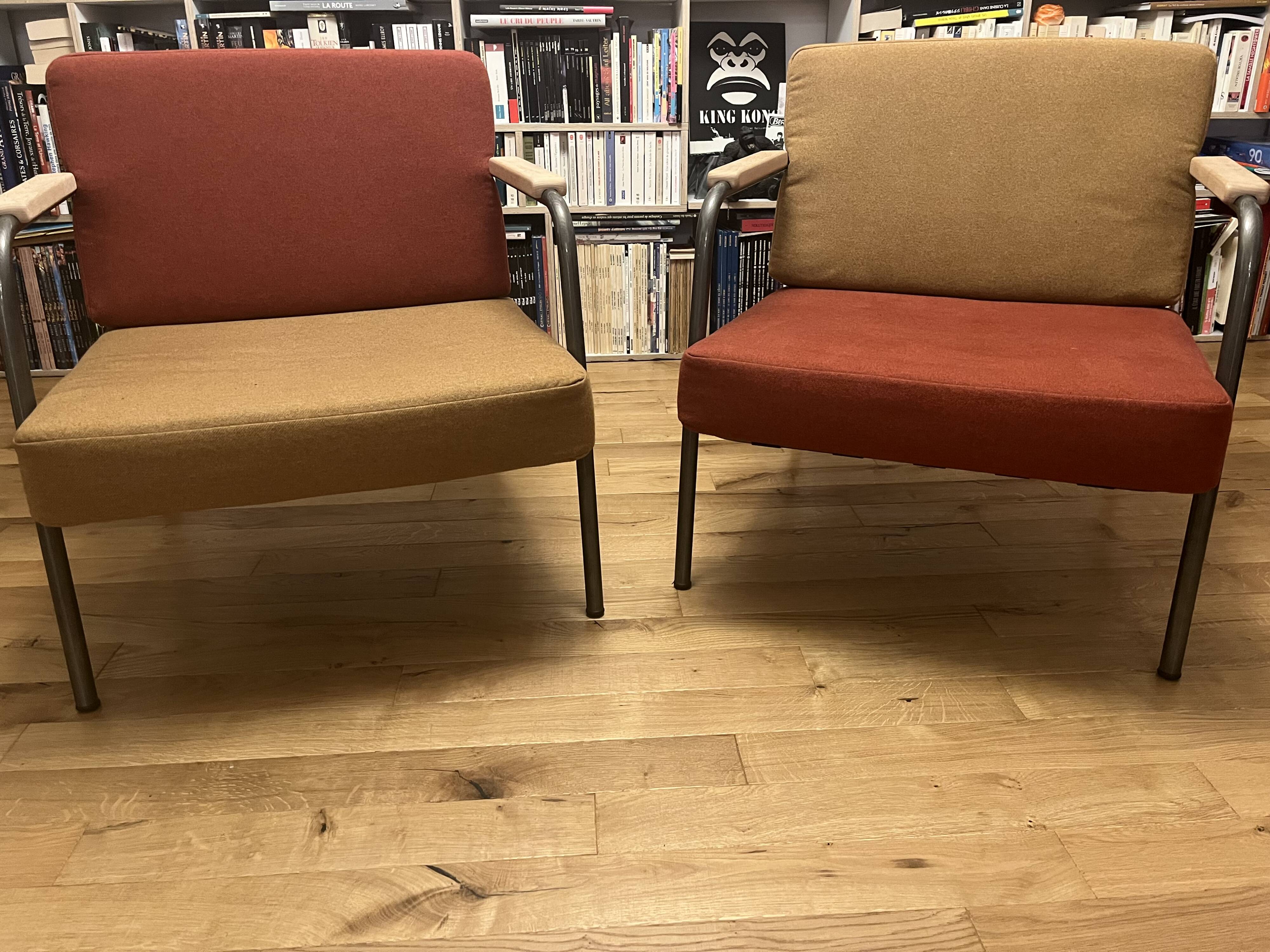 2 Les Gambettes armchairs