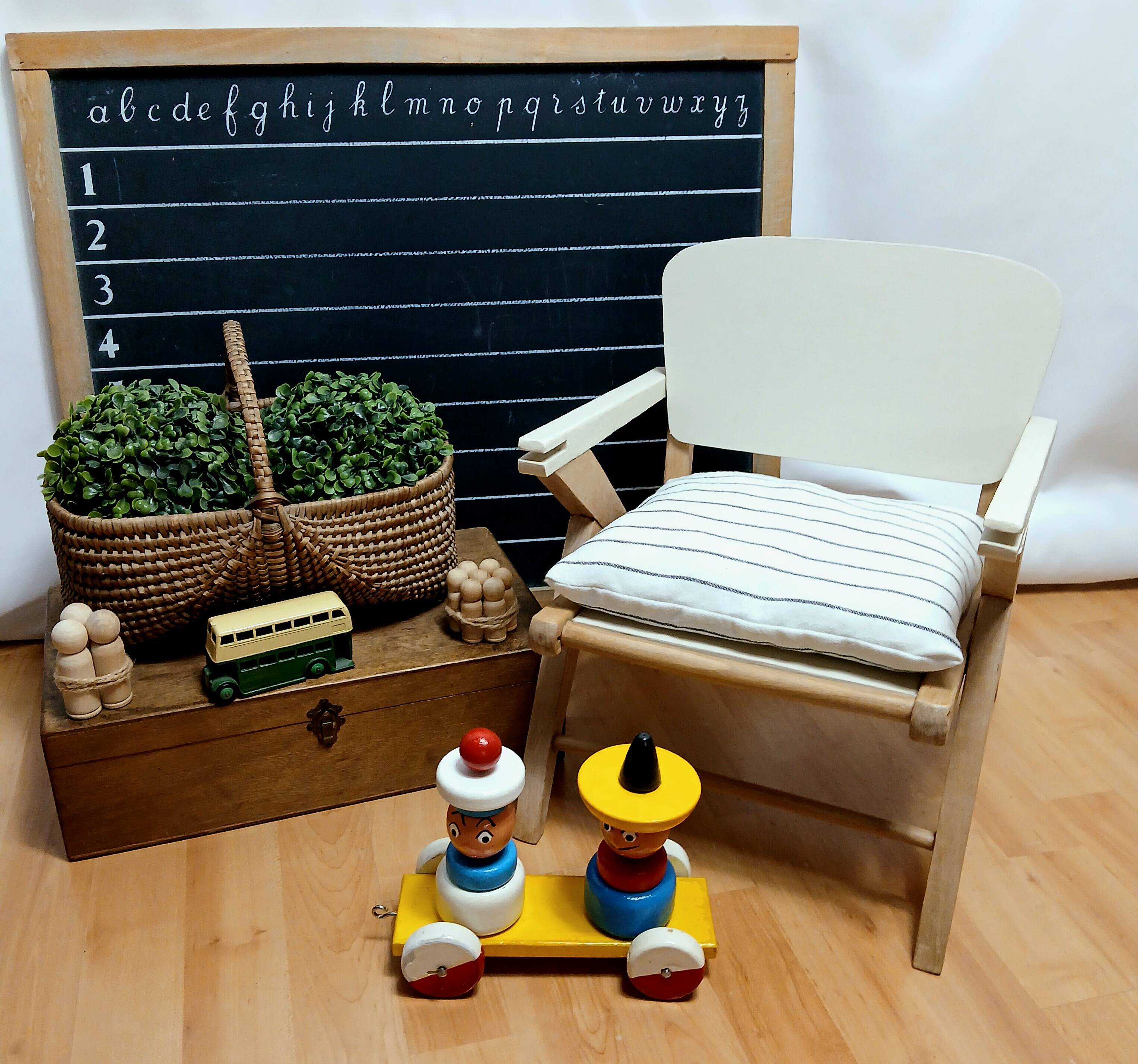 Children's armchair chair