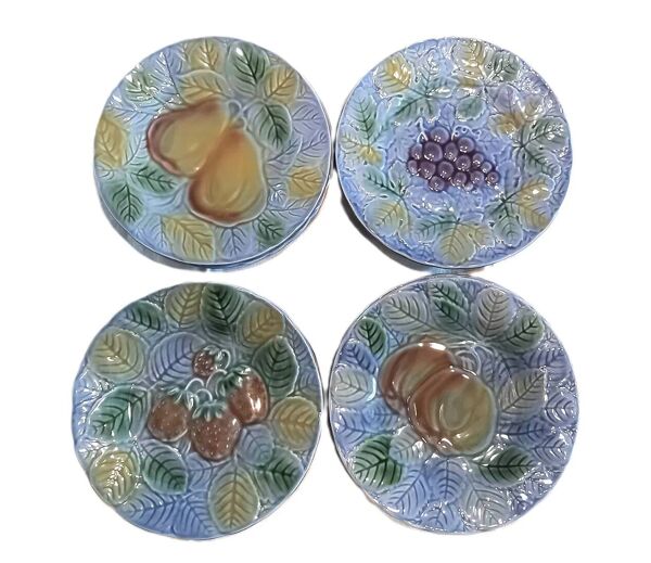 Anciennes assiettes à dessert ou à fromage en faïence de Salins x 8