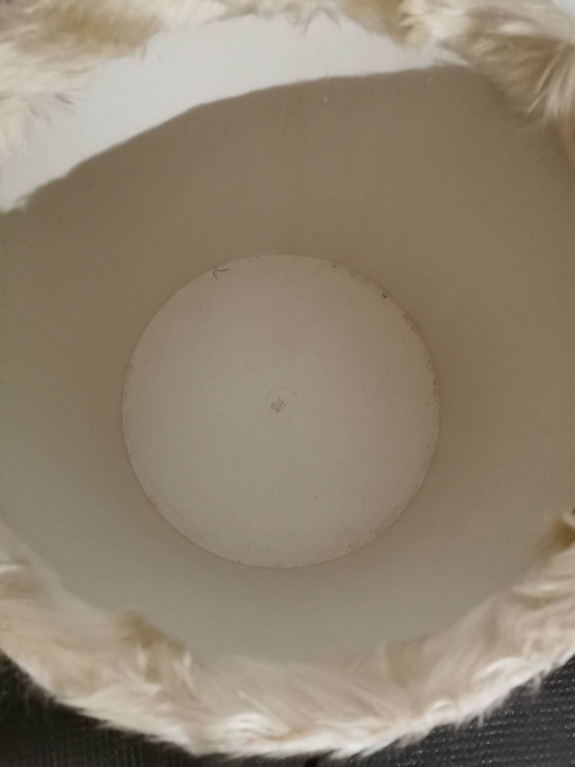 Vintage pouf in toupee