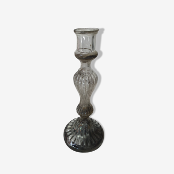 Eglolated glass candlestick