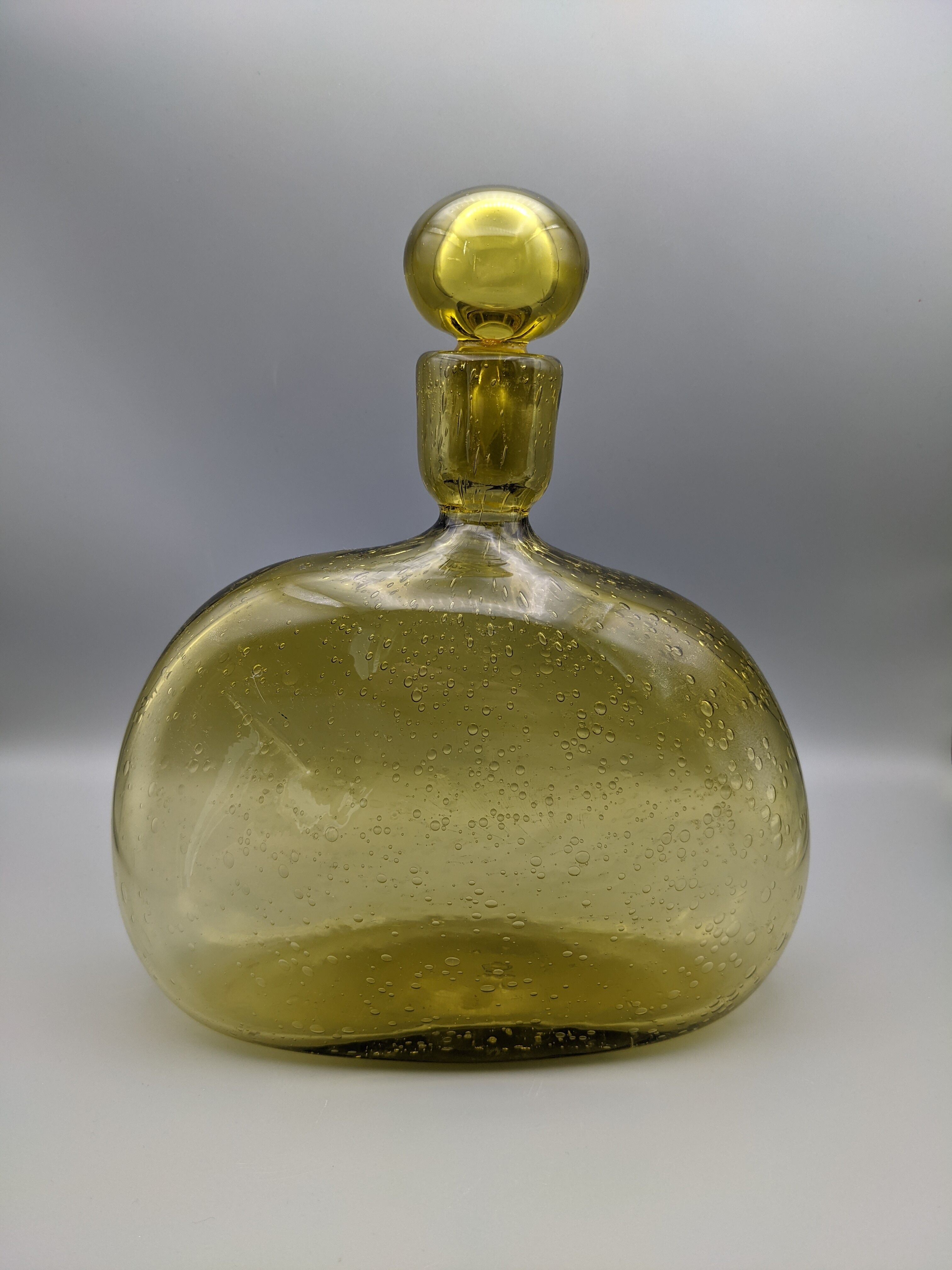 Cognac decanter in bubbled blown glass