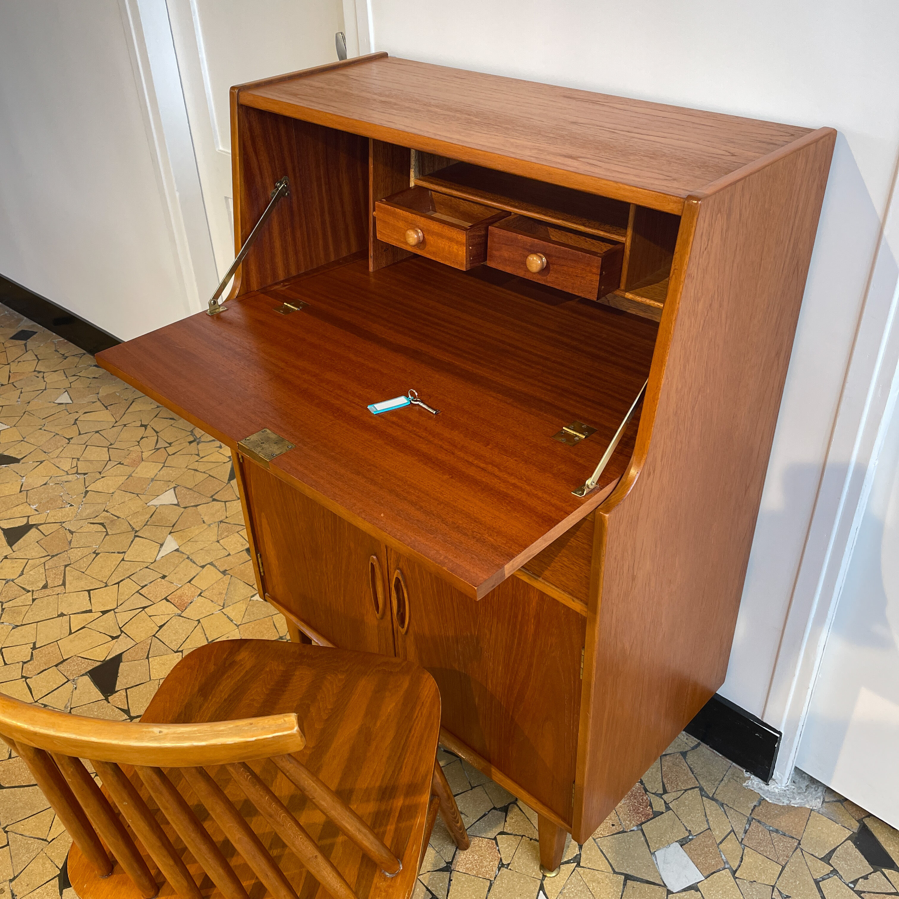 Secretary / Jentic storage