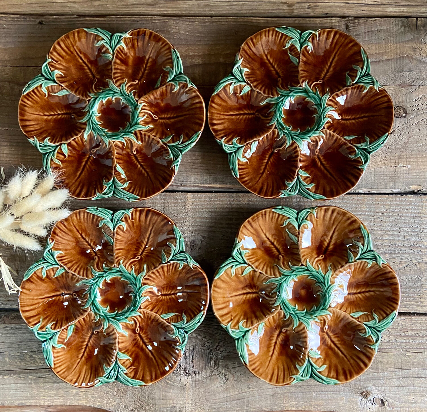 4 vintage slurry oyster plates