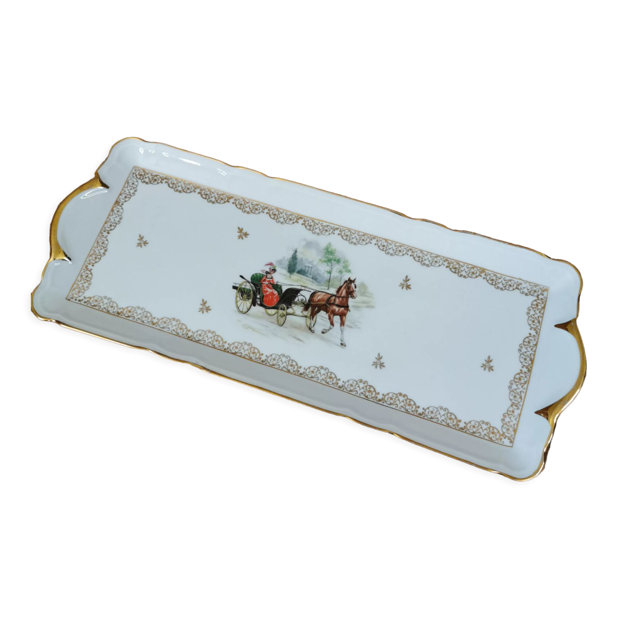 Vintage cake dish