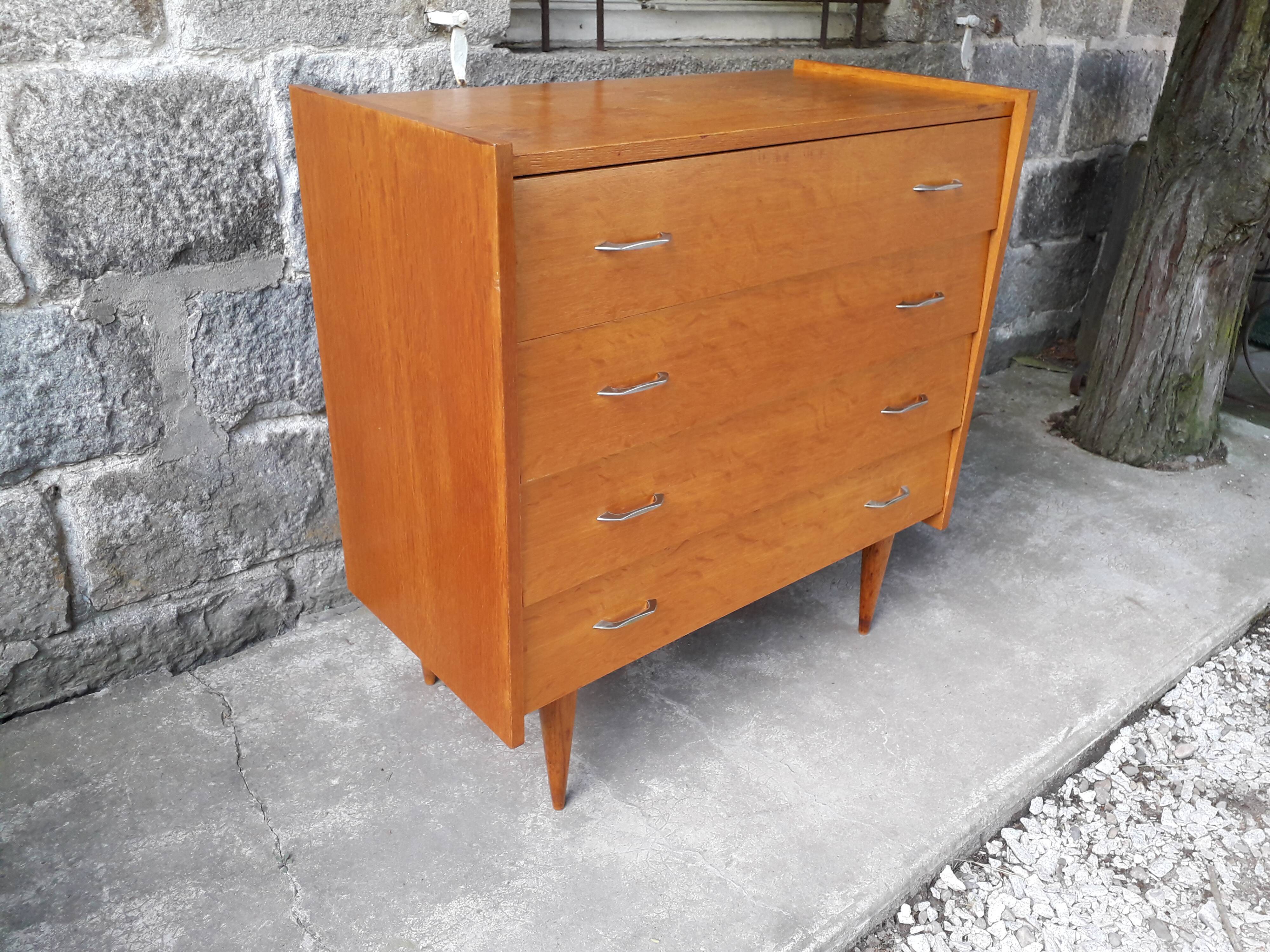 Vintage chest of drawers