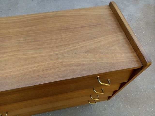 Dresser feet compass vintage 60s renovated