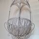Suspension en forme de lanterne pour fleurs en fer