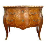 commode de style Louis XV