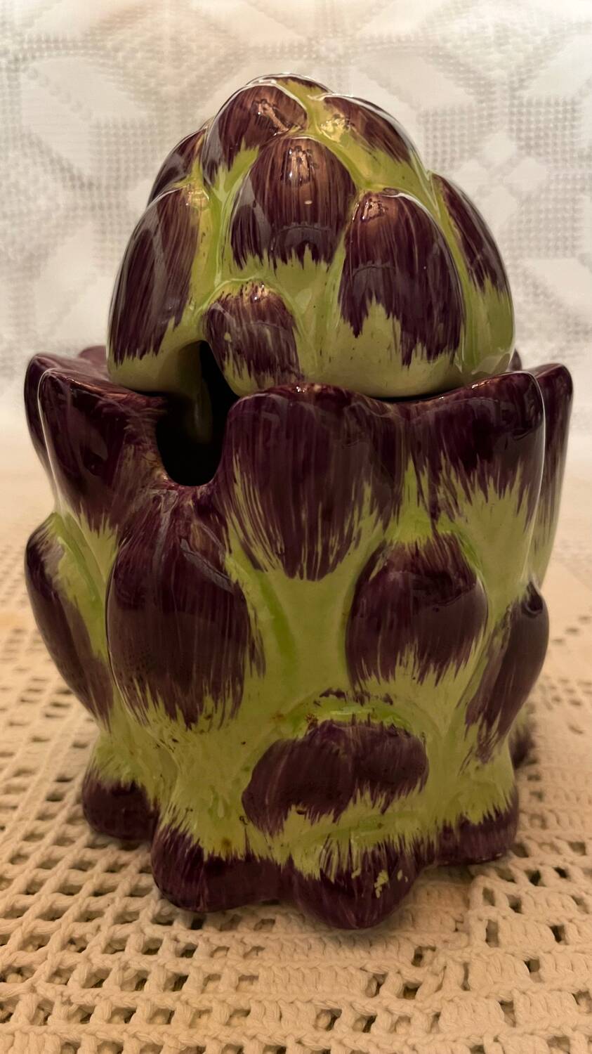 Vintage slip pot and plate