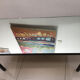 Table basse en métal et miroir