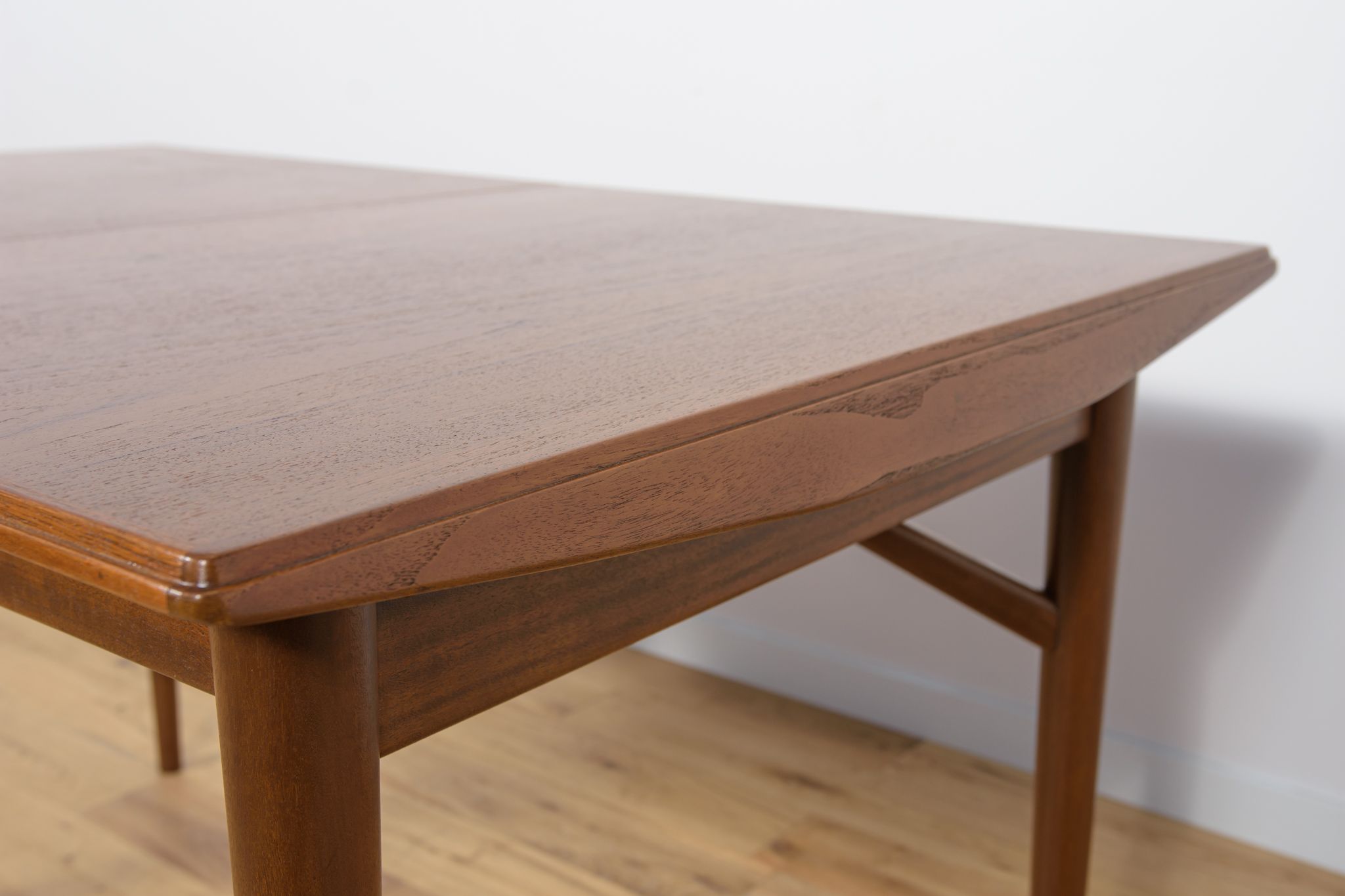 Table à manger en teck extensible du milieu du siècle Everest, années 1960