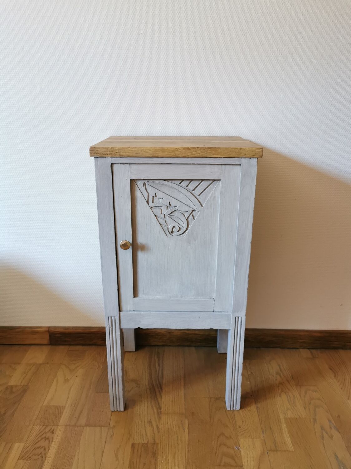 Chic country bedside