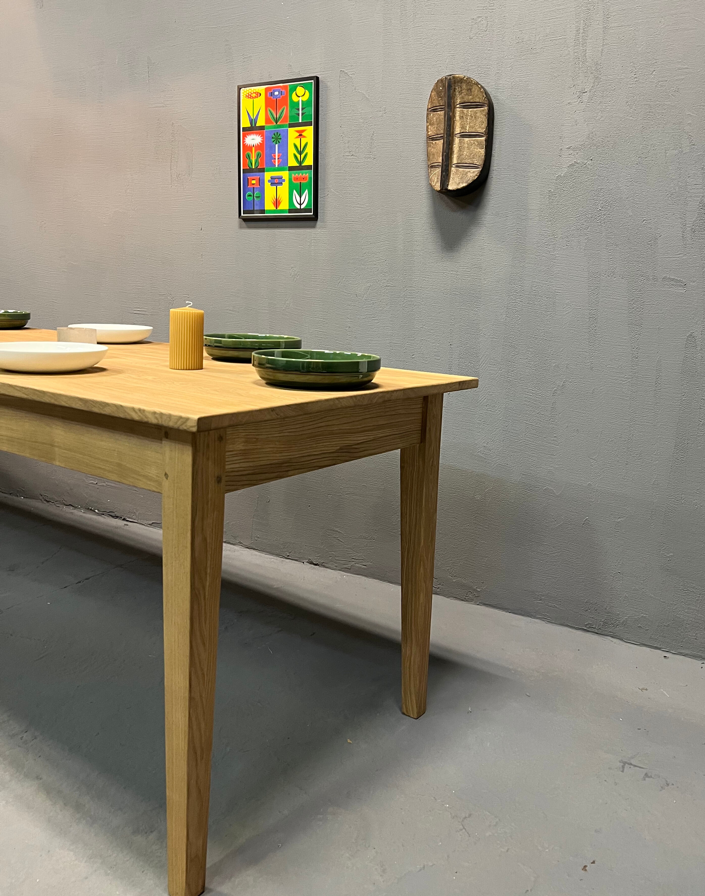 Farmhouse table 300 X 80 cm, spindle legs