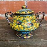 Sweet box with handles, antique caltagirone polychrome ceramic.