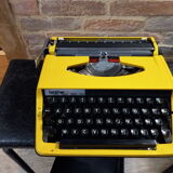 Brother Deluxe 800 typewriter