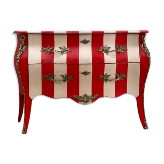 Baroque chest of drawers