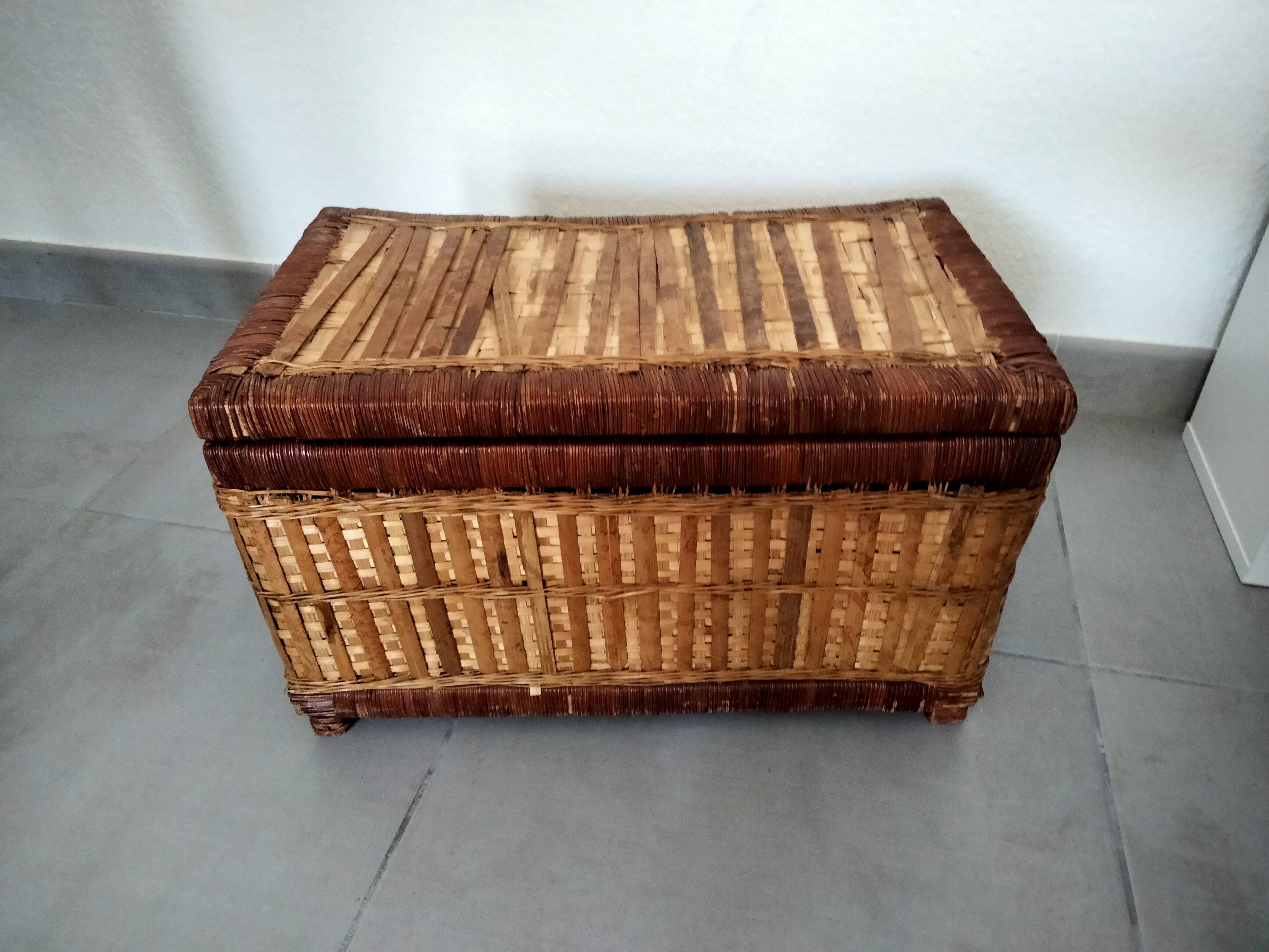 Rattan chest