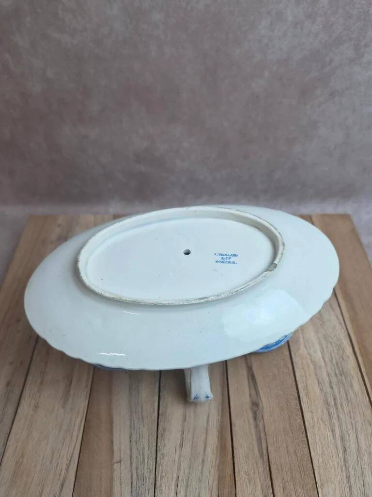 Antique sauce boat Jules Vieillard & Cie Bordeaux – Garland model - Fine earthenware 19th century