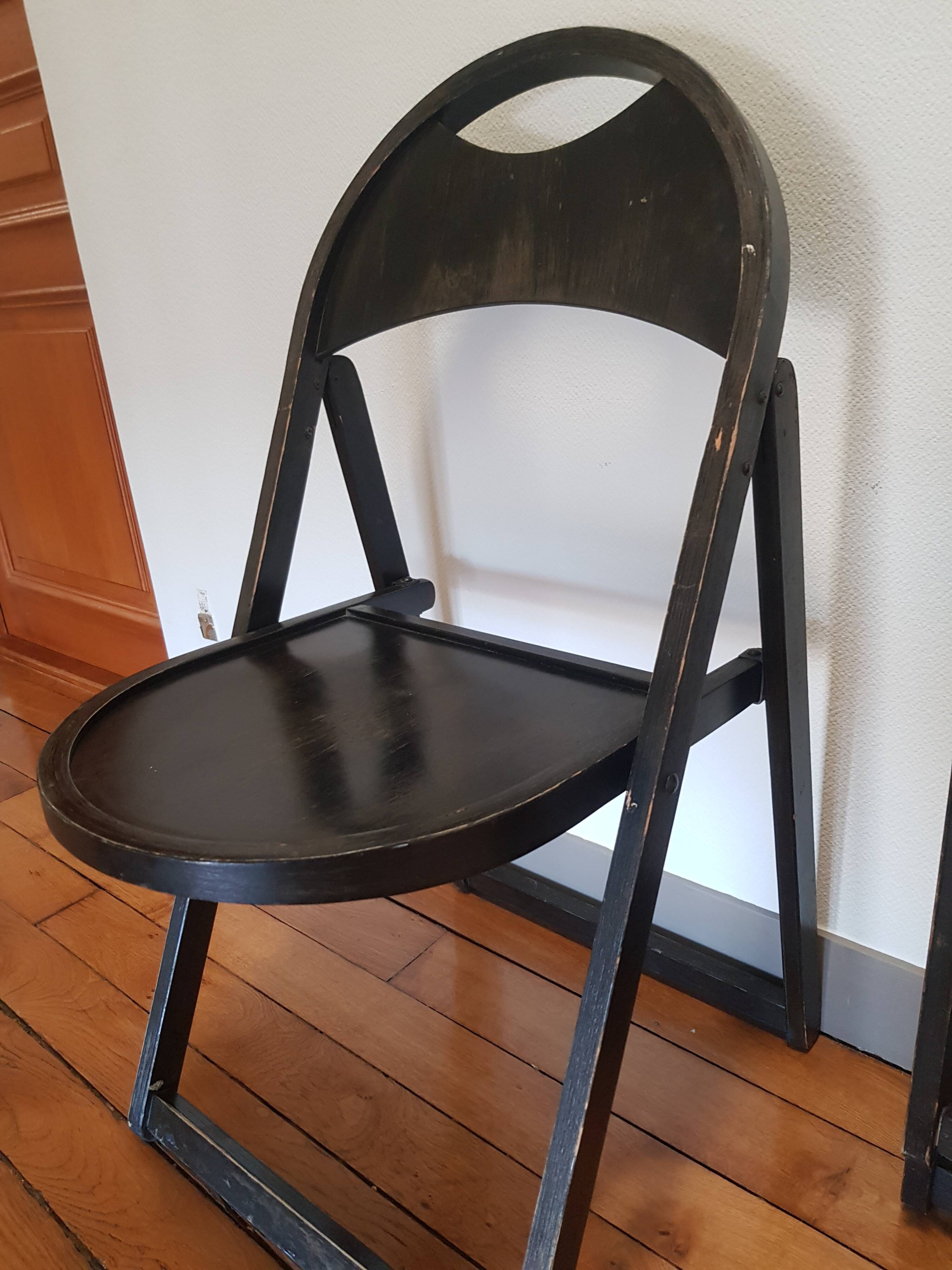 Lot of 3 folding chairs tunaet b751