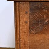 Important oak chest – late 19th century