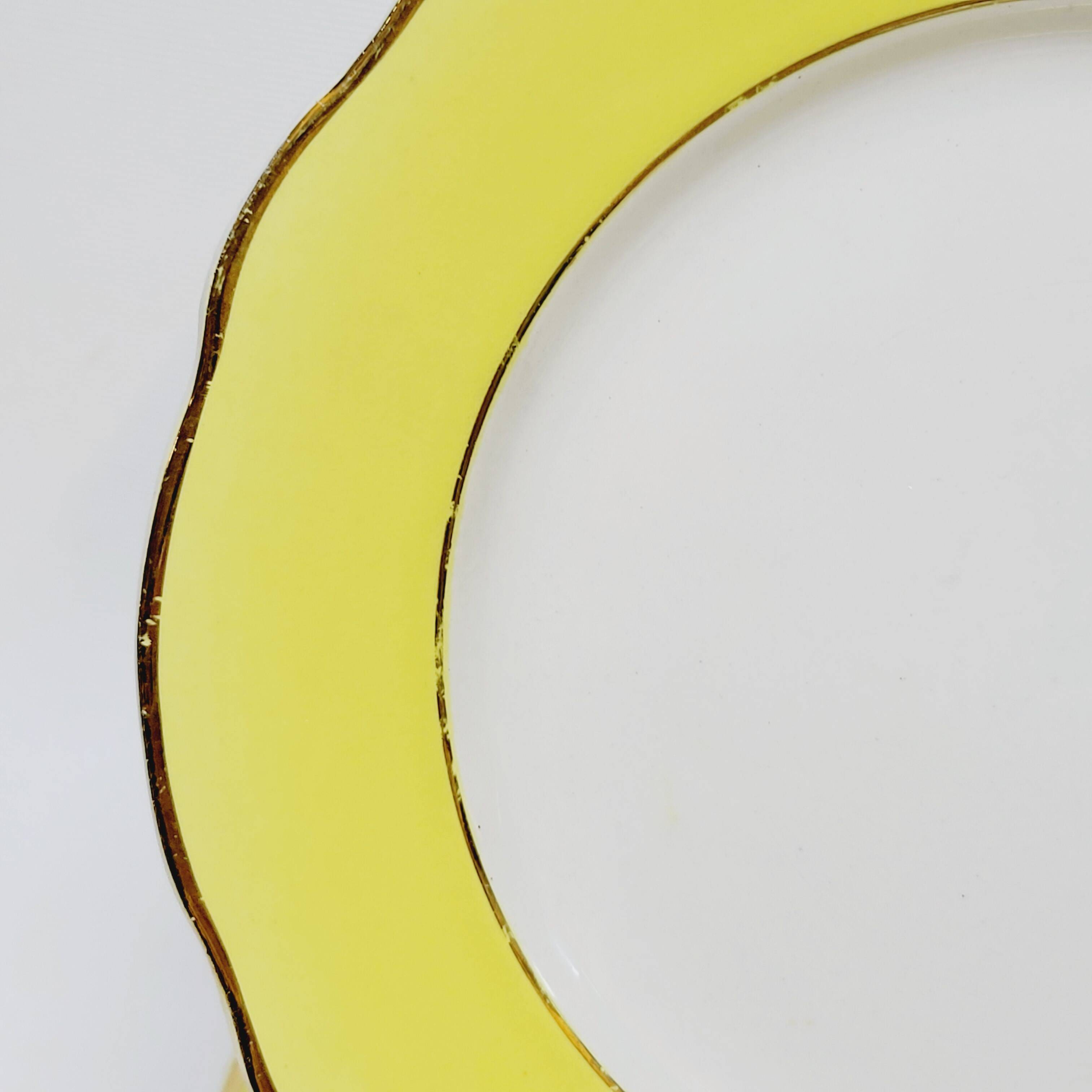 7 Vintage KG Lunéville Plates Jonquille Model Diameter 19.5 Cm