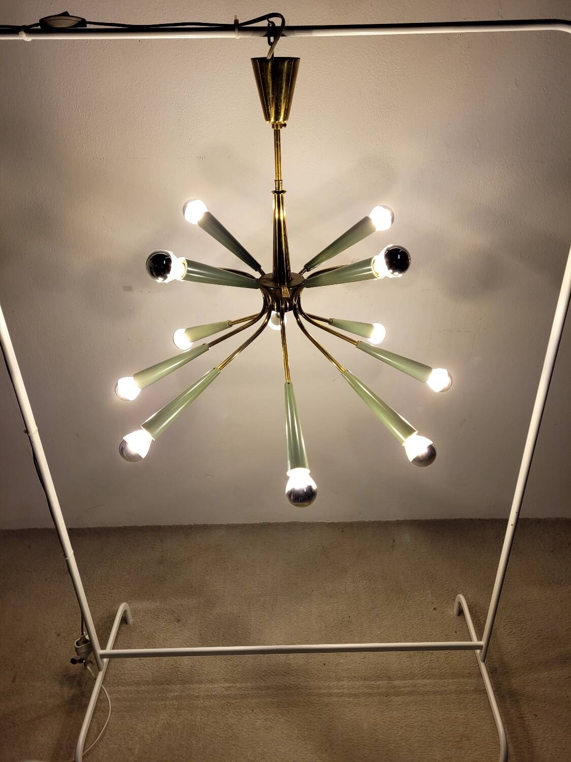 Vintage Sputnik chandelier or suspension in Stilnovo brass
