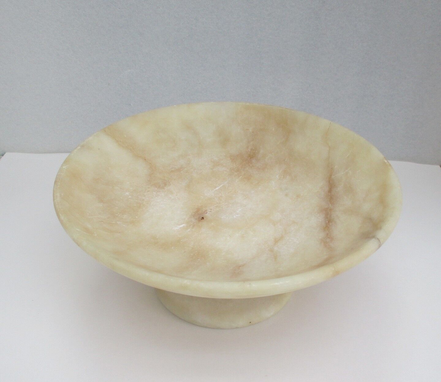 Alabaster standing cut