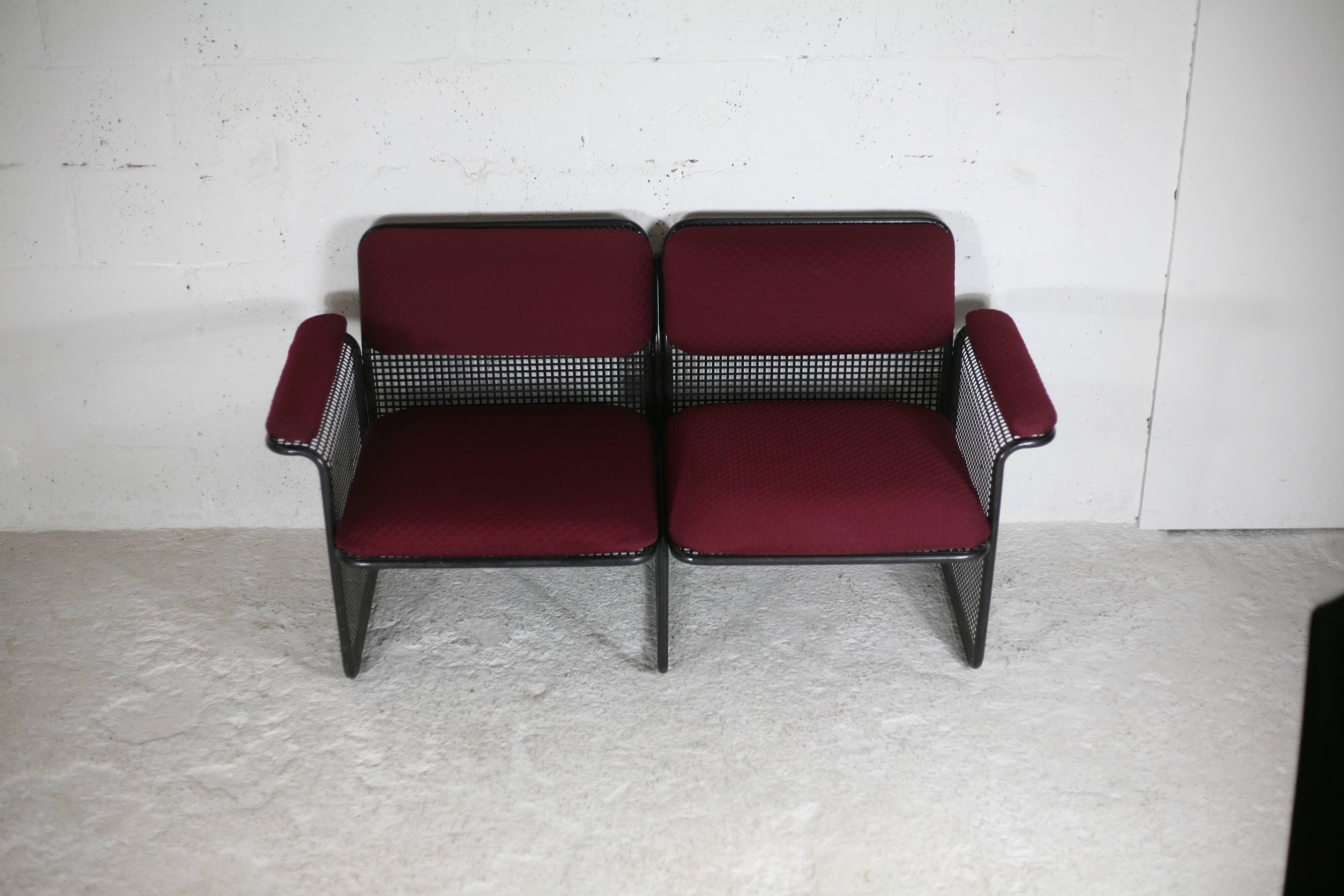 Black honeycomb steel sofa, burgundy fabrics, Italy, circa 1970