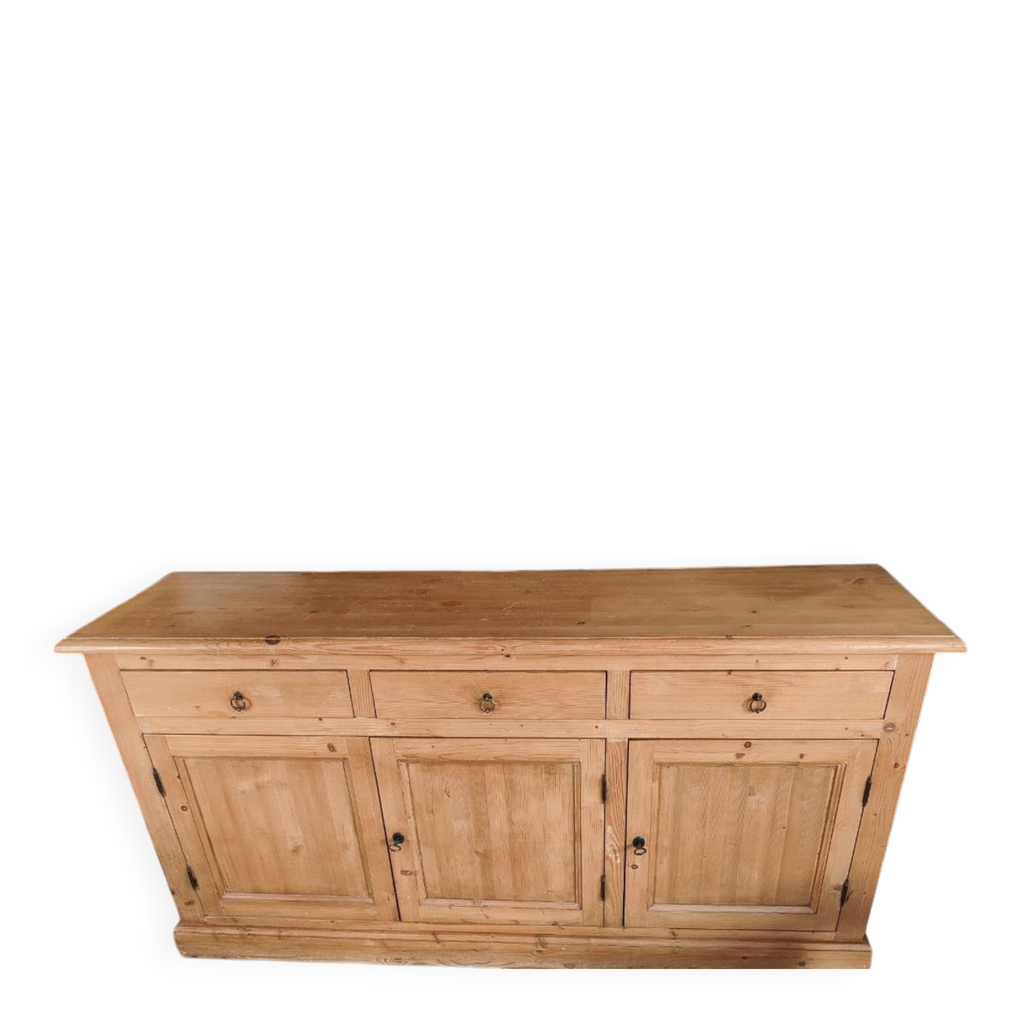 Meuble en bois massif