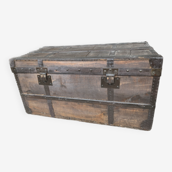 Wooden travel chest
